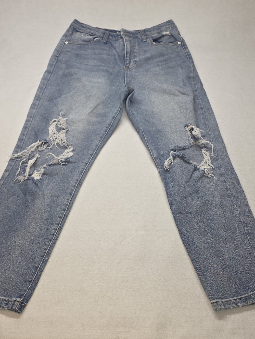Celebrity Pink High-Rise Distressed Light Blue Jeans 0024